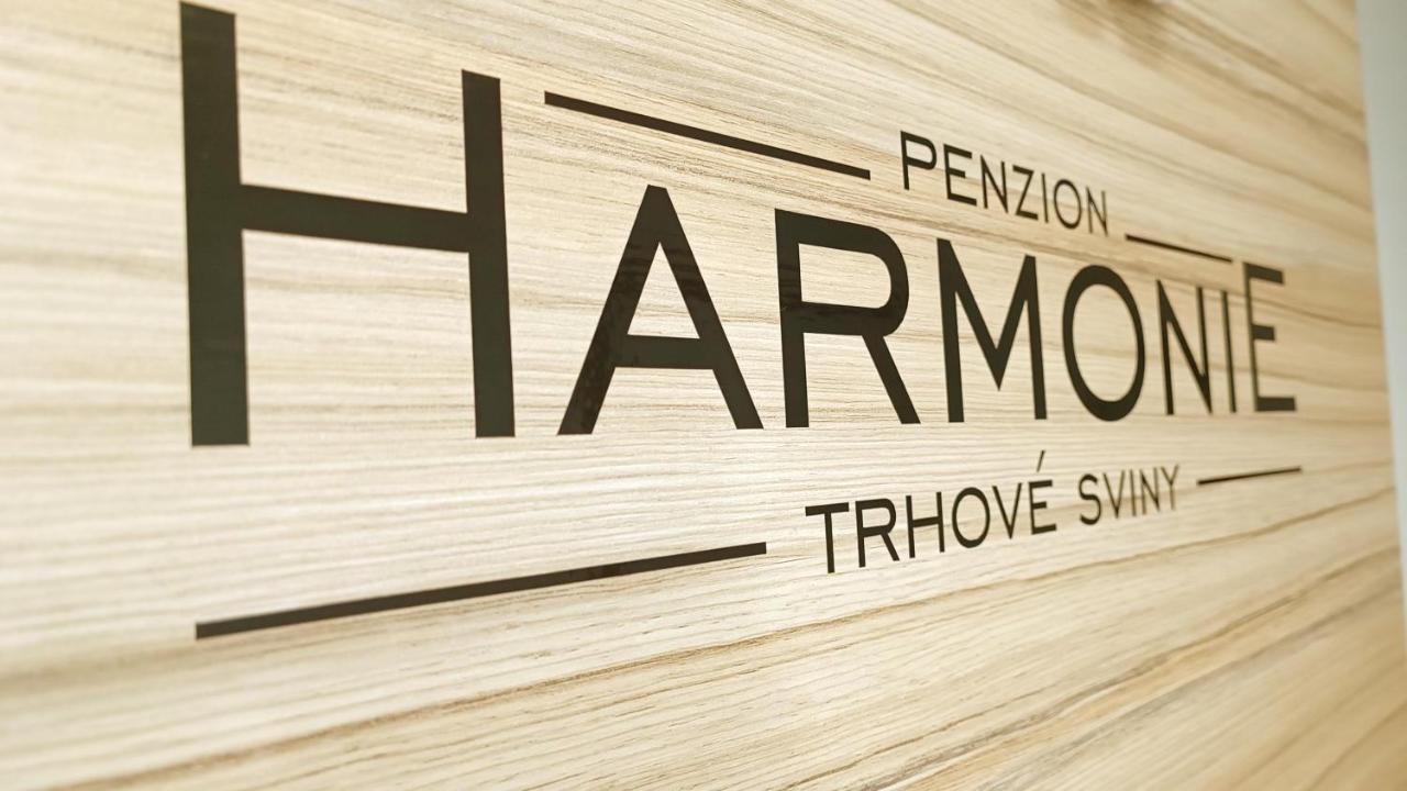 Penzion Harmonie Trhove Sviny ภายนอก รูปภาพ
