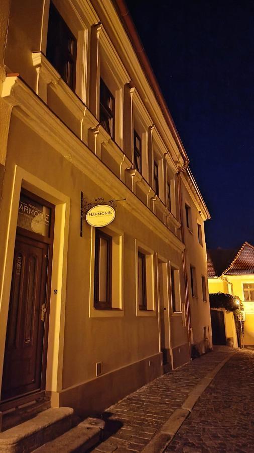 Penzion Harmonie Trhove Sviny ภายนอก รูปภาพ